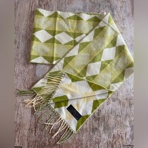 Geometric Green and Cream Scarf